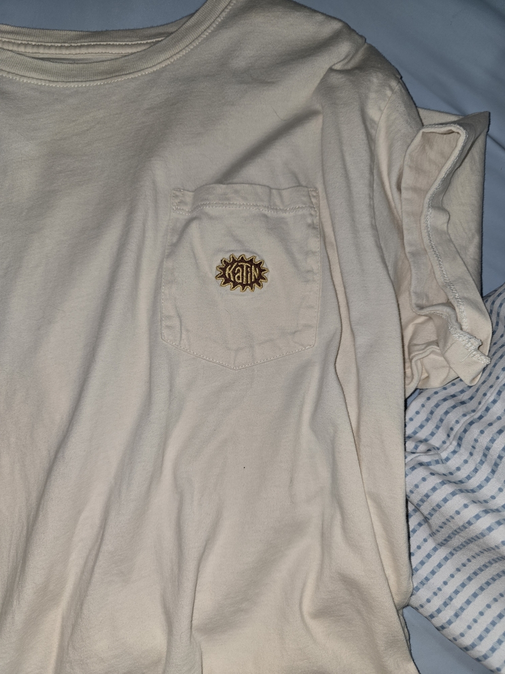 Cream Pocket Tee with Sun Patch Katin Xl